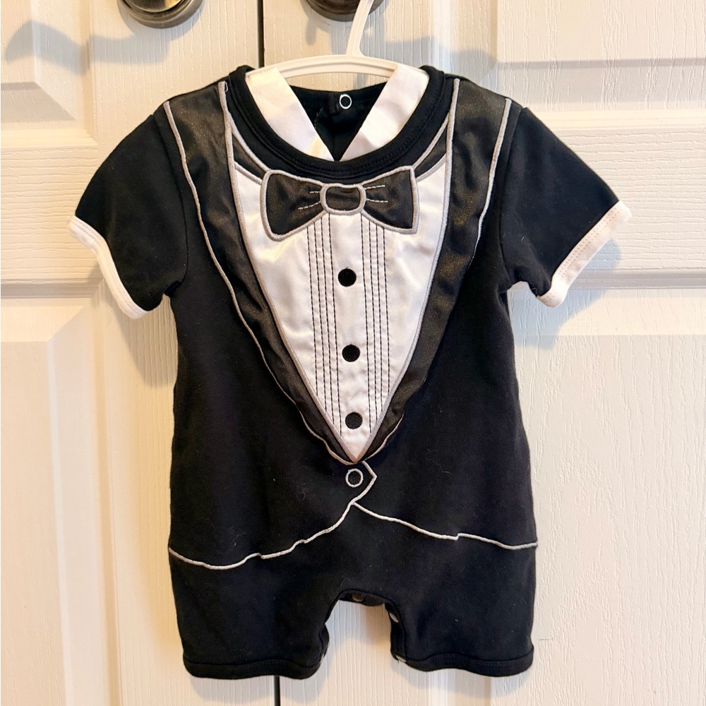 Stephan Baby Black and White Romper